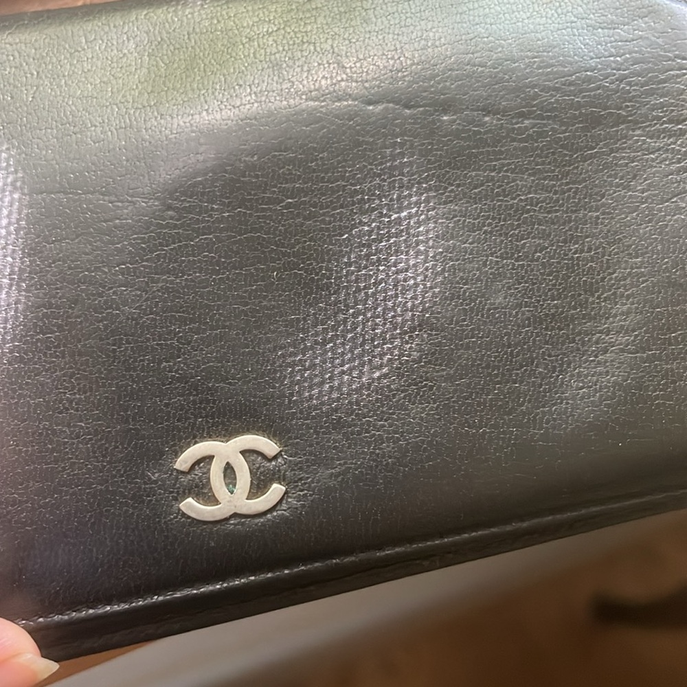 Authentic Chanel Wallet #5916398 - Picture 13 of 16